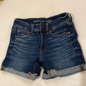 American Eagle super stretch dark wash denim shorts